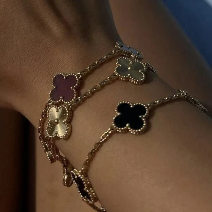 CLOVER | Black/Silver Bracelet