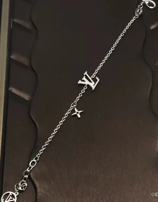 EXCLUSIVE | Mesmera Bracelet