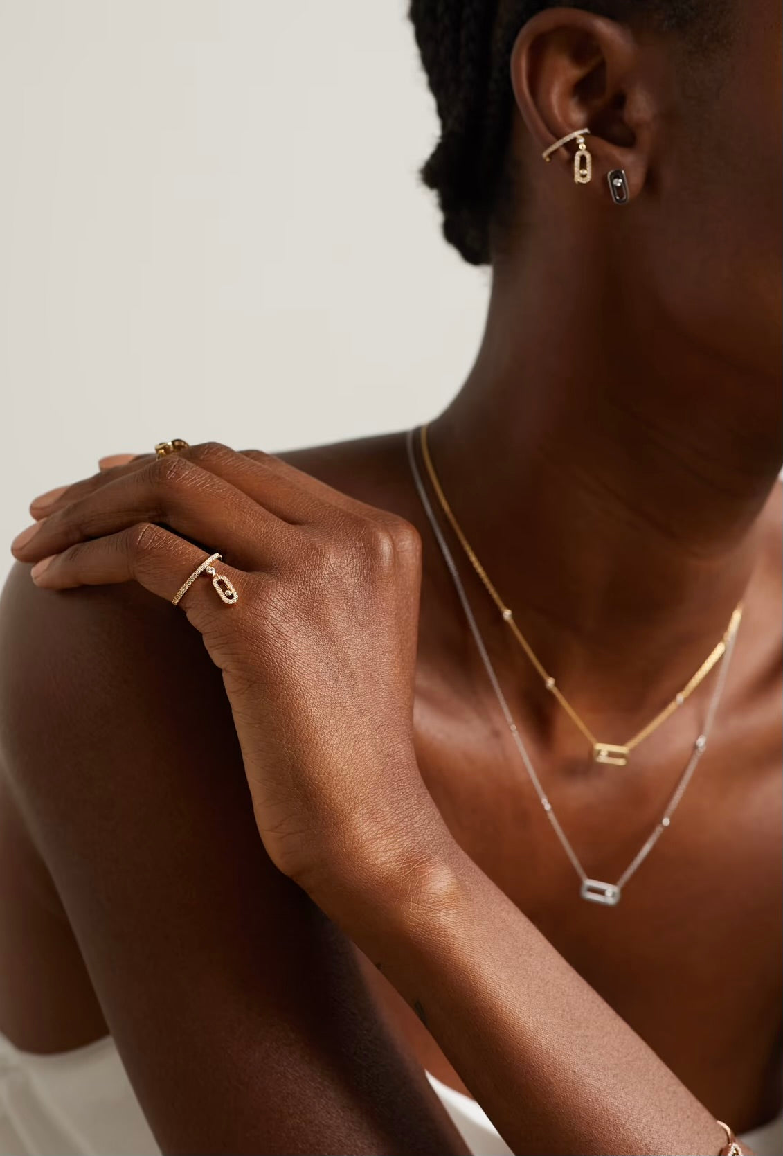 EXCLUSIVE | Chaira Dangling Ring Diamanté