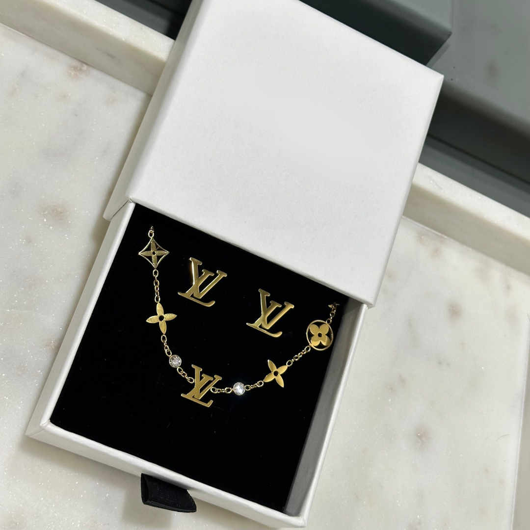 EXCLUSIVE | Lottie Set Gold